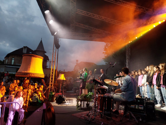8. Medvoški kulturni festival navdušil otroke in odrasle javni zavod sotočje medvode