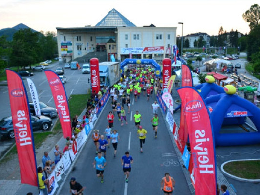 Prijave na 7. NOČNI TEK MEDVODE ODPRTE! javni zavod sotočje medvode